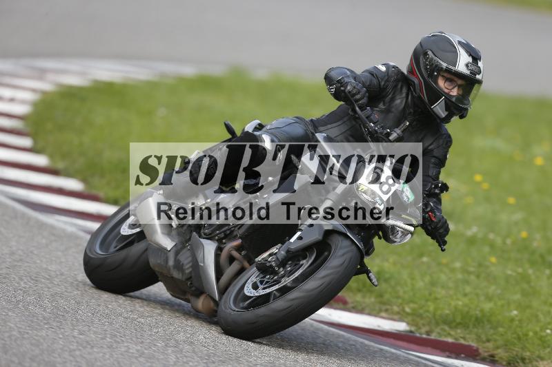 /53 16.09.2025 Track Day Domi Aegerter ADR/Gruppe gruen/68